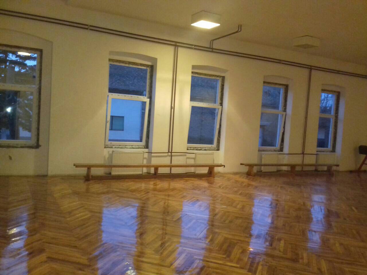 Фискултурна сала